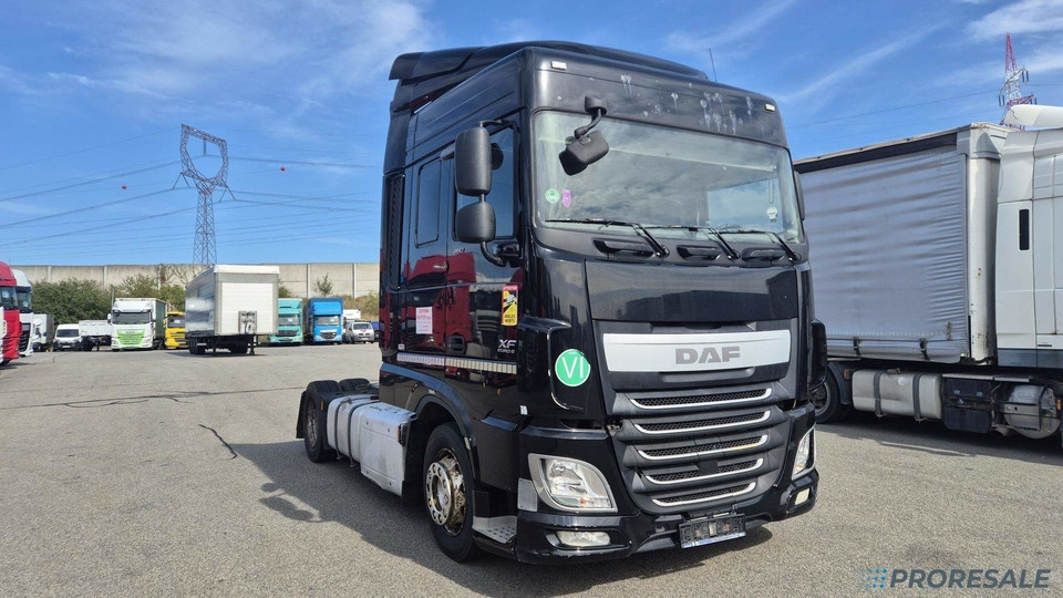 DAF XF 460 FT LOW DECK SC EURO 6 - Dragbil: bild 1 DAF XF 460 FT LOW DECK SC EURO 6 - Dragbil: bild 1