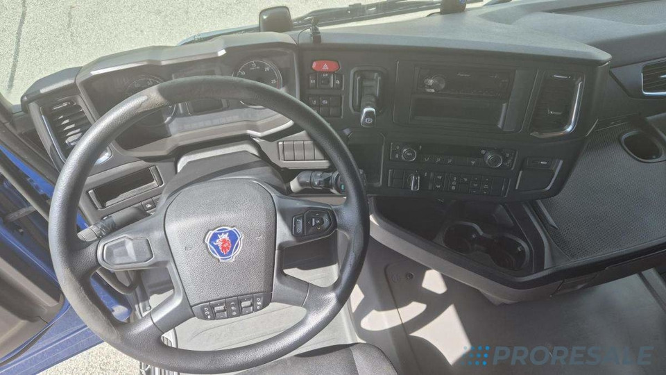 SCANIA R450 N323 LOW DECK EURO 6 - Dragbil: bild 4 SCANIA R450 N323 LOW DECK EURO 6 - Dragbil: bild 4