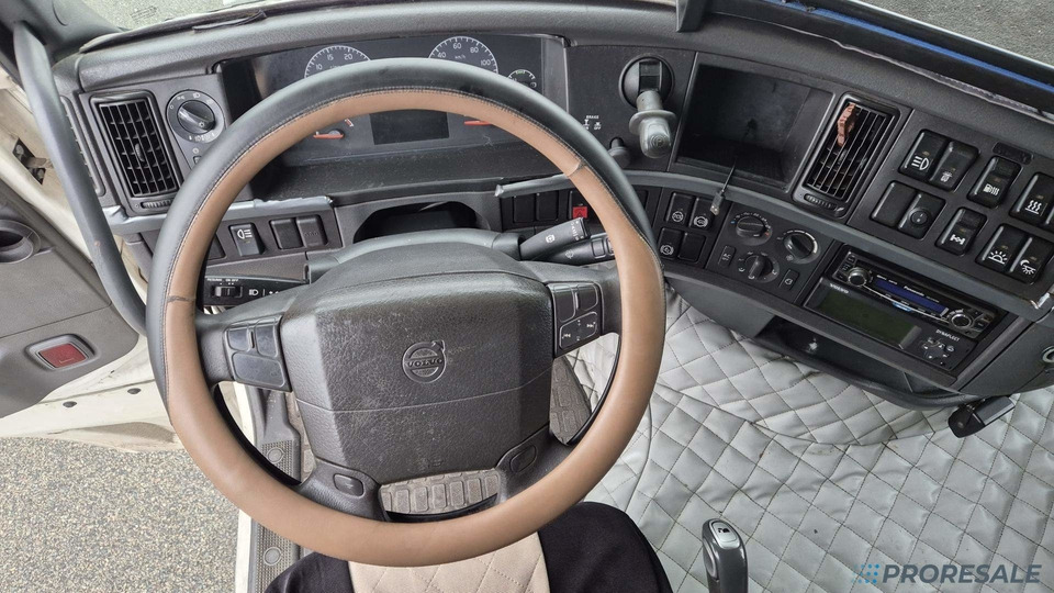 VOLVO FH 13.440 42T EURO 5 - Dragbil: bild 4 VOLVO FH 13.440 42T EURO 5 - Dragbil: bild 4