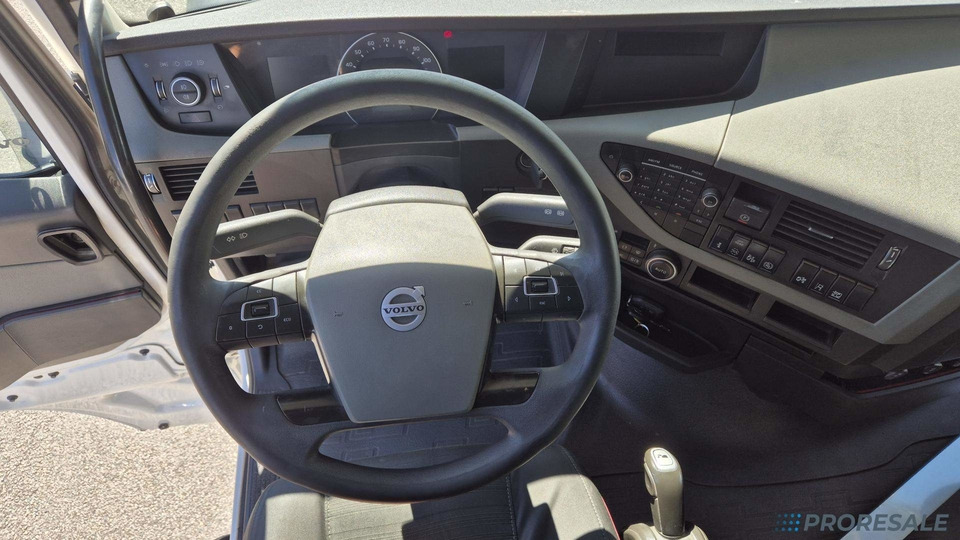 VOLVO FH 460 EURO 6 - Dragbil: bild 4 VOLVO FH 460 EURO 6 - Dragbil: bild 4