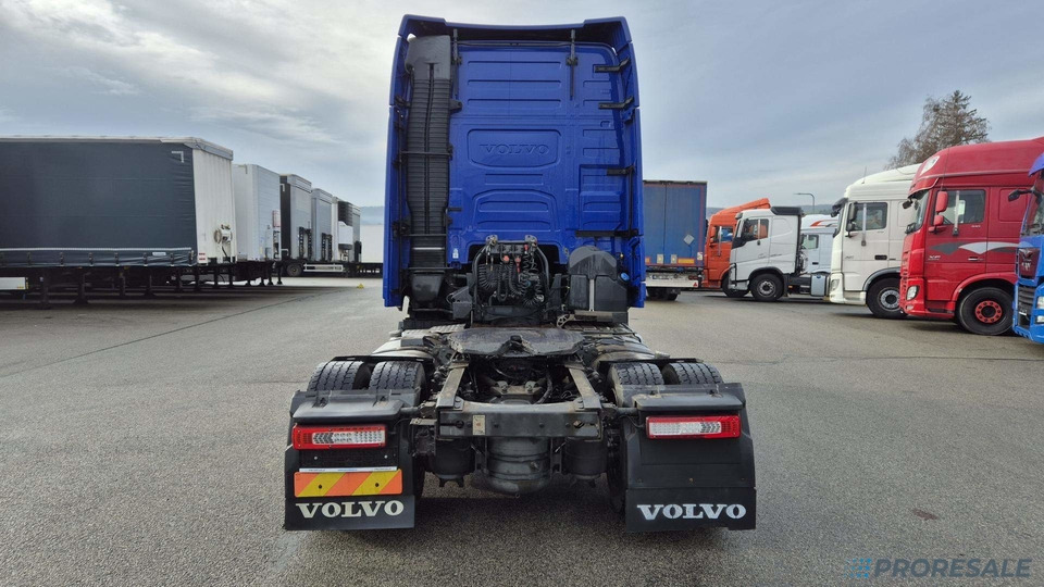 VOLVO FH 500 GLOBE LOW DECK EURO 6 - Dragbil: bild 3 VOLVO FH 500 GLOBE LOW DECK EURO 6 - Dragbil: bild 3