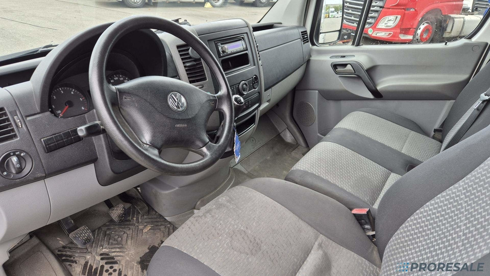 VOLKSWAGEN CRAFTER 2,0 TDi 100 kW skříňový - Volymskåp: bild 5 VOLKSWAGEN CRAFTER 2,0 TDi 100 kW skříňový - Volymskåp: bild 5