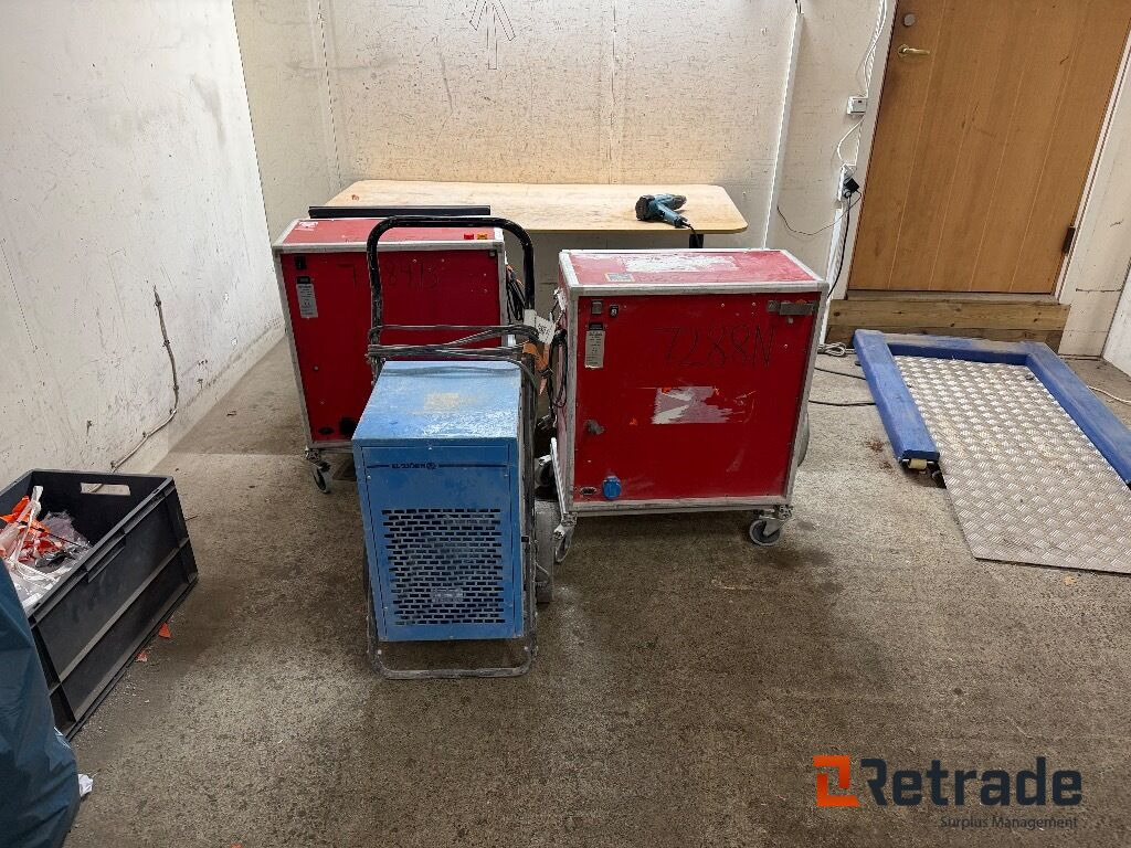 2 Luftrenare/1 Luftavfuktare - Industriell klimatutrustning: bild 1 2 Luftrenare/1 Luftavfuktare - Industriell klimatutrustning: bild 1