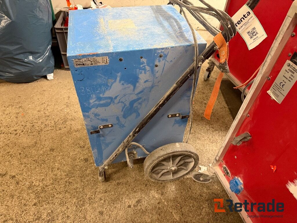 2 Luftrenare/1 Luftavfuktare - Industriell klimatutrustning: bild 3 2 Luftrenare/1 Luftavfuktare - Industriell klimatutrustning: bild 3