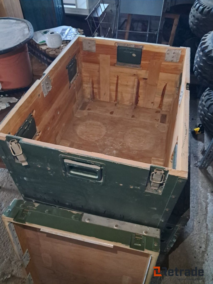 2 stk Militærkasser 80×60×53 cm - Entreprenadutrustning: bild 3 2 stk Militærkasser 80×60×53 cm - Entreprenadutrustning: bild 3