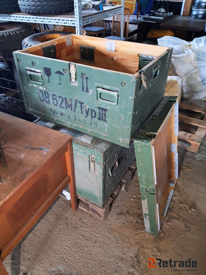 2 stk Militærkasser 80×60×53 cm - Entreprenadutrustning: bild 4 2 stk Militærkasser 80×60×53 cm - Entreprenadutrustning: bild 4
