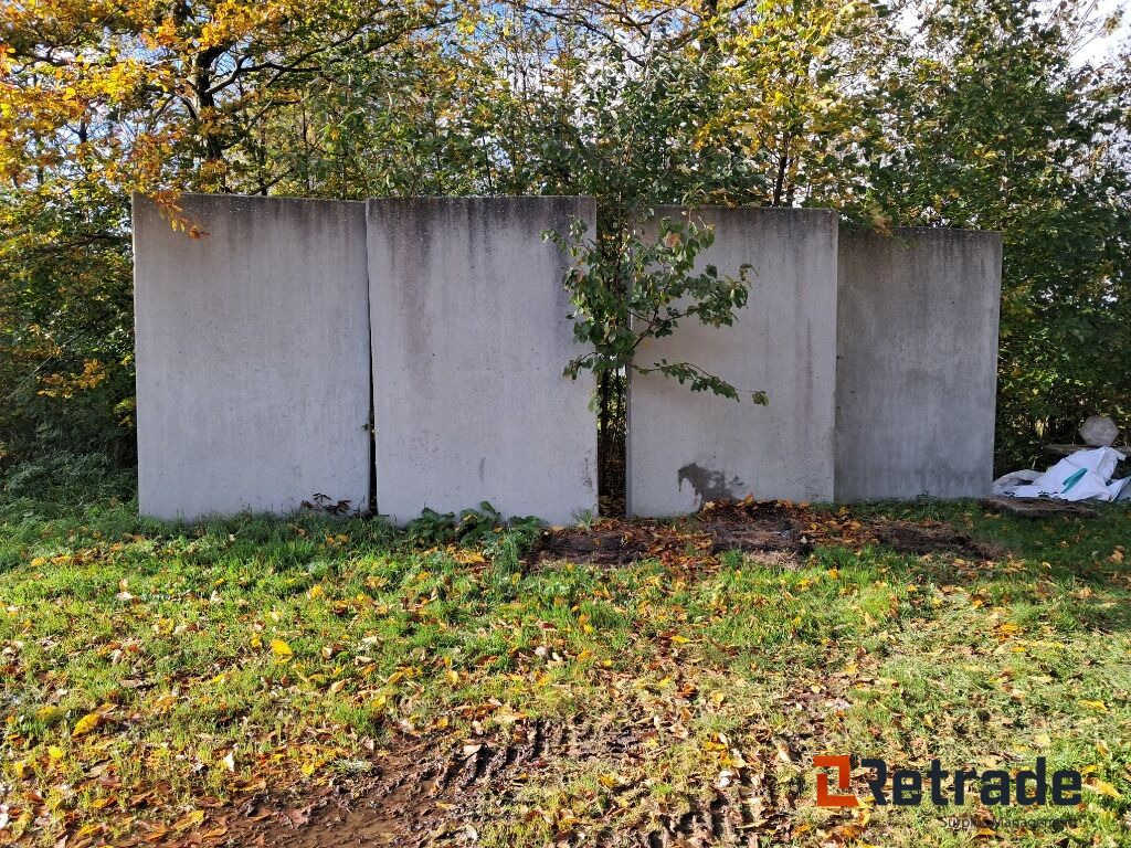 4 stk Lundsby 3m L-elementer - Entreprenadutrustning: bild 1 4 stk Lundsby 3m L-elementer - Entreprenadutrustning: bild 1