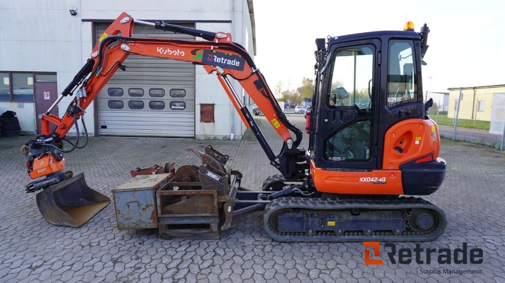Minigrävare Kubota KX 042-4A Grävsystem - Byggmaskiner: bild 1 Minigrävare Kubota KX 042-4A Grävsystem - Byggmaskiner: bild 1