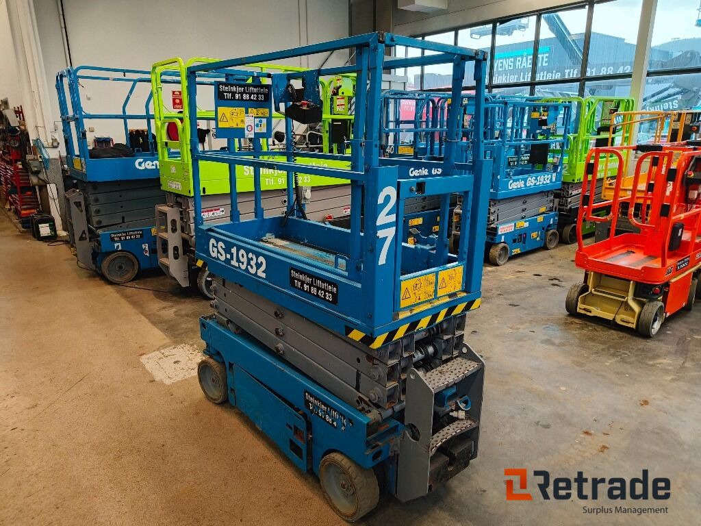 Sakselift Genie GS-1932 - Byggmaskiner: bild 2 Sakselift Genie GS-1932 - Byggmaskiner: bild 2