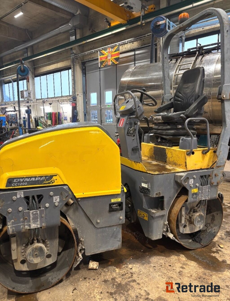 Vält Dynapac CC1200 - Byggmaskiner: bild 1 Vält Dynapac CC1200 - Byggmaskiner: bild 1