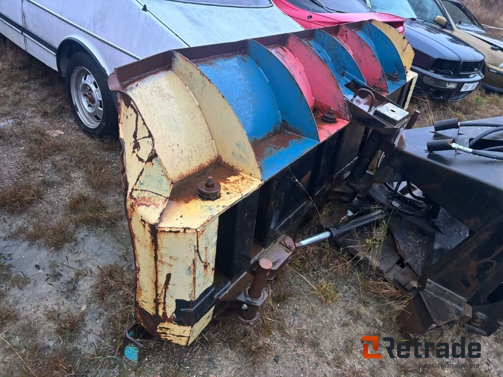 Diagonalplog 3,2m stora BM - Entreprenadutrustning: bild 3 Diagonalplog 3,2m stora BM - Entreprenadutrustning: bild 3