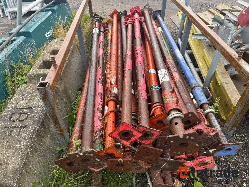 Diverse soldater 30stk - Entreprenadutrustning: bild 2 Diverse soldater 30stk - Entreprenadutrustning: bild 2