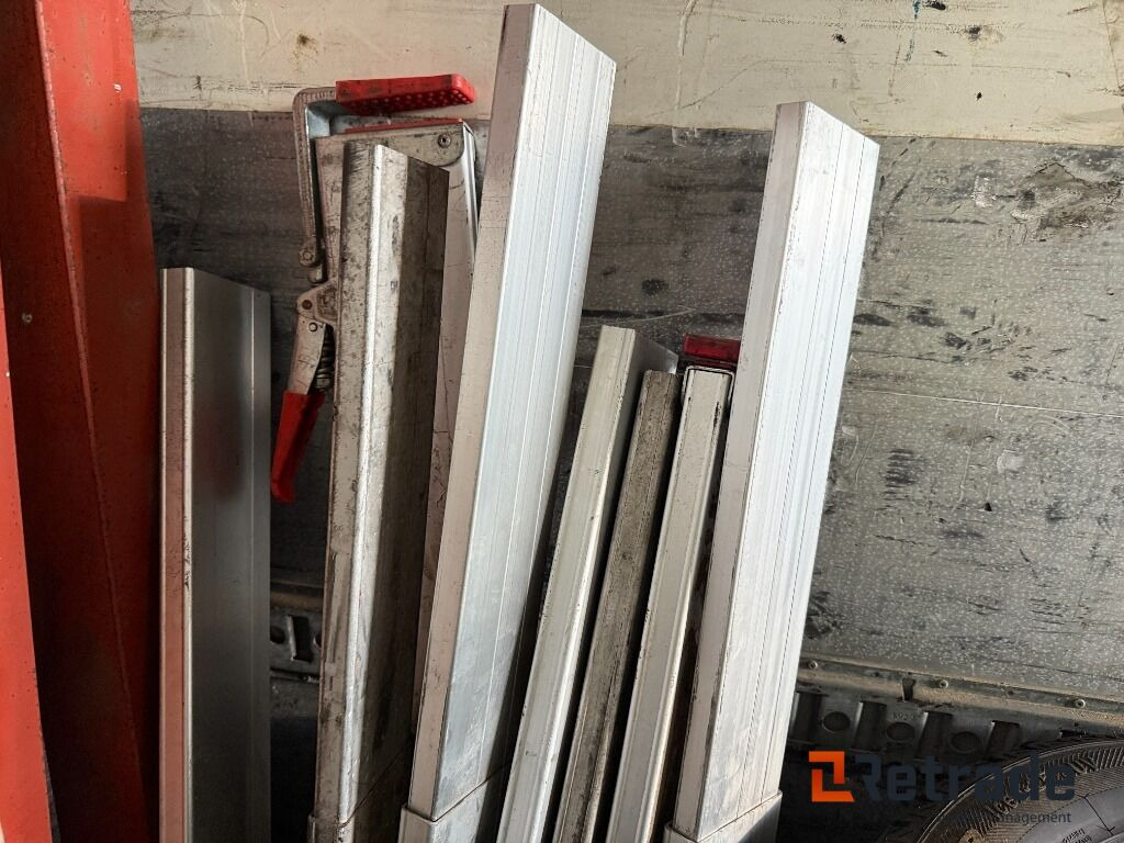 Forankra Godsstöttor - Lagerutrustning: bild 4 Forankra Godsstöttor - Lagerutrustning: bild 4