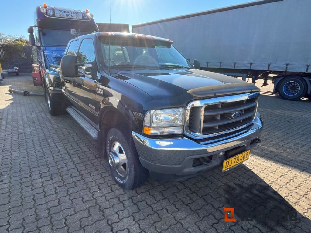 Ford F-350 4X4 DRW Truck / Ford F-350 DRW Truck - Personbil: bild 3 Ford F-350 4X4 DRW Truck / Ford F-350 DRW Truck - Personbil: bild 3