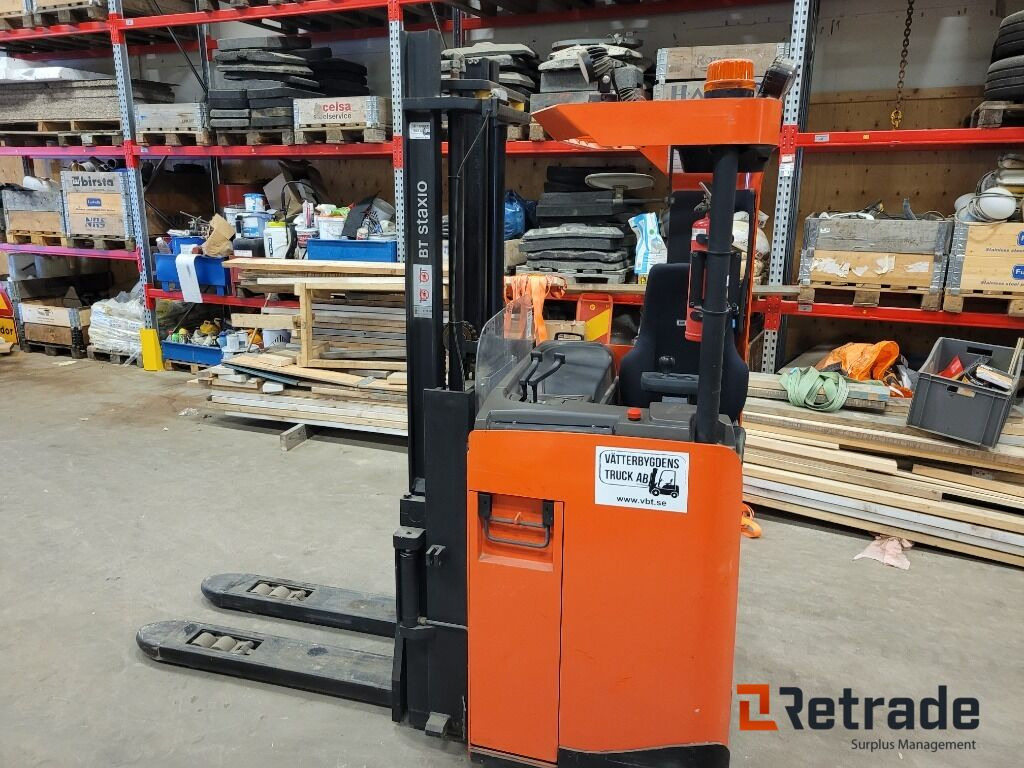 Gaffeltruck Sittstaplare BT SRE135L låga timmar - 2017 - Staplare: bild 3 Gaffeltruck Sittstaplare BT SRE135L låga timmar - 2017 - Staplare: bild 3