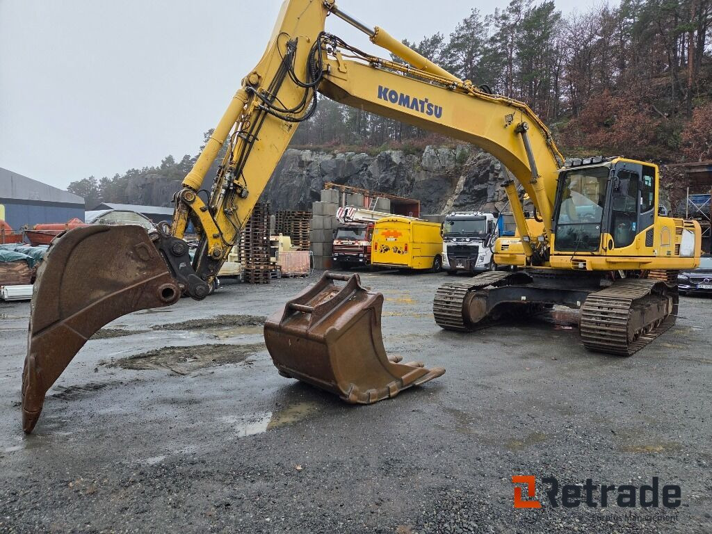 KOMATSU 290LC GRAVEMASKIN 2011 MED 2 STK SKUFFER - Bandgrävare: bild 1 KOMATSU 290LC GRAVEMASKIN 2011 MED 2 STK SKUFFER - Bandgrävare: bild 1