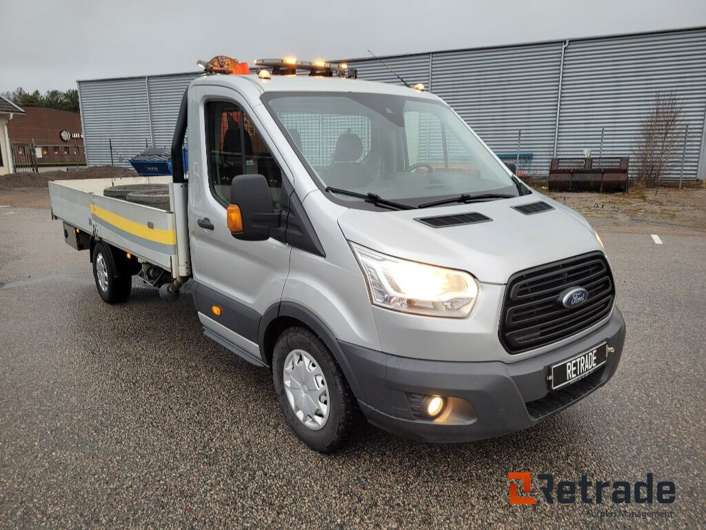 Lätt lastbil med flak och kran , Ford Transit 350 2.2 TDCi - Personbil: bild 3 Lätt lastbil med flak och kran , Ford Transit 350 2.2 TDCi - Personbil: bild 3