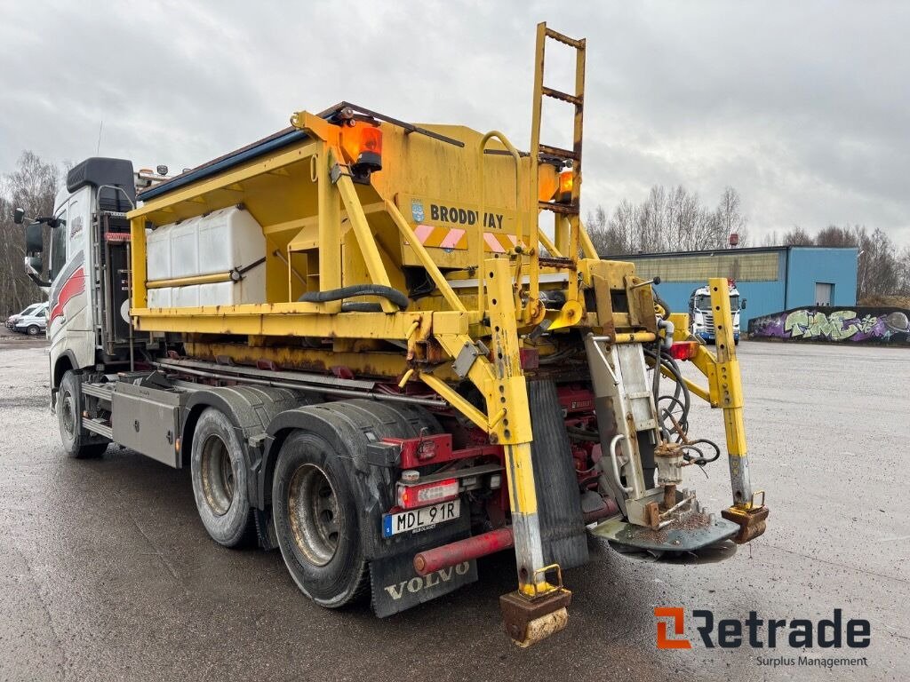 Sandpridare Nido N90-50/42 VAN3750-G 5m3 sandspridare - Entreprenadutrustning: bild 1 Sandpridare Nido N90-50/42 VAN3750-G 5m3 sandspridare - Entreprenadutrustning: bild 1