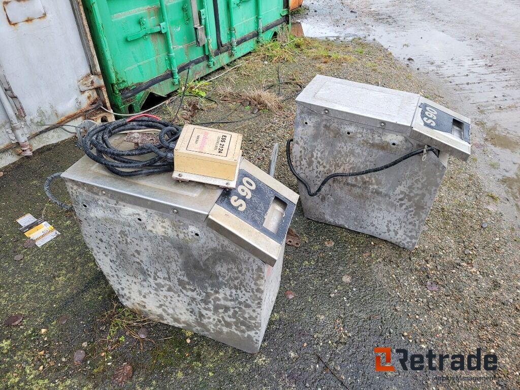 Sandspridare för lastbil Autoline S90 - Entreprenadutrustning: bild 2 Sandspridare för lastbil Autoline S90 - Entreprenadutrustning: bild 2