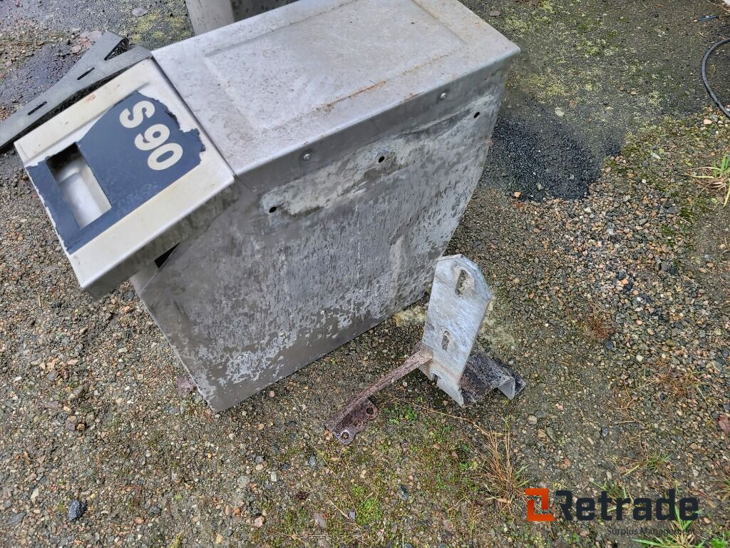 Sandspridare för lastbil Autoline S90 - Entreprenadutrustning: bild 4 Sandspridare för lastbil Autoline S90 - Entreprenadutrustning: bild 4