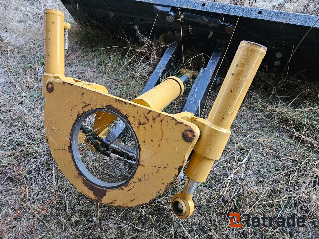 Schaktblad med tilt - Entreprenadutrustning: bild 4 Schaktblad med tilt - Entreprenadutrustning: bild 4