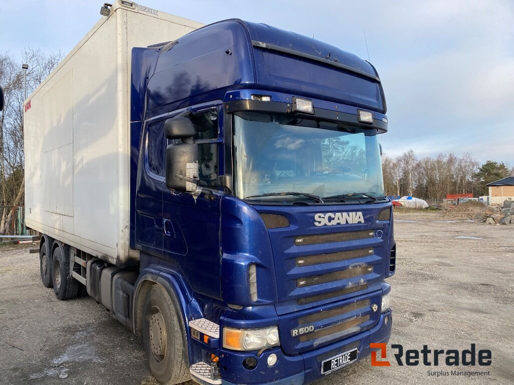 Skåpbil Scania R500LB6X2*4MNB Renoveringsobjekt - Lastbil med skåp: bild 2 Skåpbil Scania R500LB6X2*4MNB Renoveringsobjekt - Lastbil med skåp: bild 2