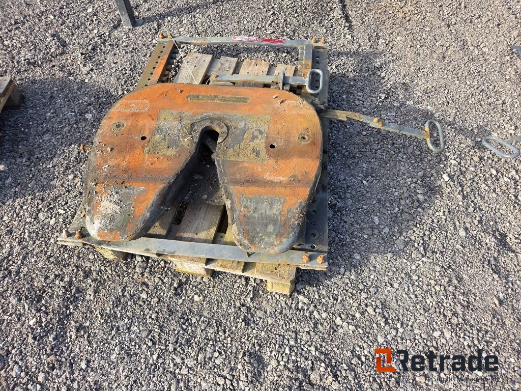 Skjutbar Vändskiva Jost - Vändskivekoppling för Lastbil: bild 1 Skjutbar Vändskiva Jost - Vändskivekoppling för Lastbil: bild 1