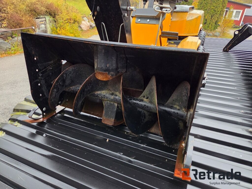 Stiga Park med snöslunga - Entreprenadutrustning: bild 2 Stiga Park med snöslunga - Entreprenadutrustning: bild 2