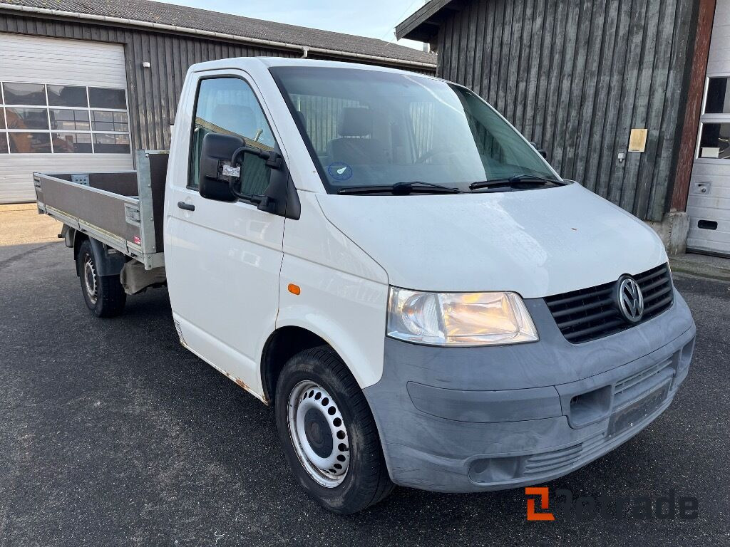 VOLKSWAGEN TRANSPORTER PICK-UP 2,5 TDI - Transportbil med flak: bild 2 VOLKSWAGEN TRANSPORTER PICK-UP 2,5 TDI - Transportbil med flak: bild 2