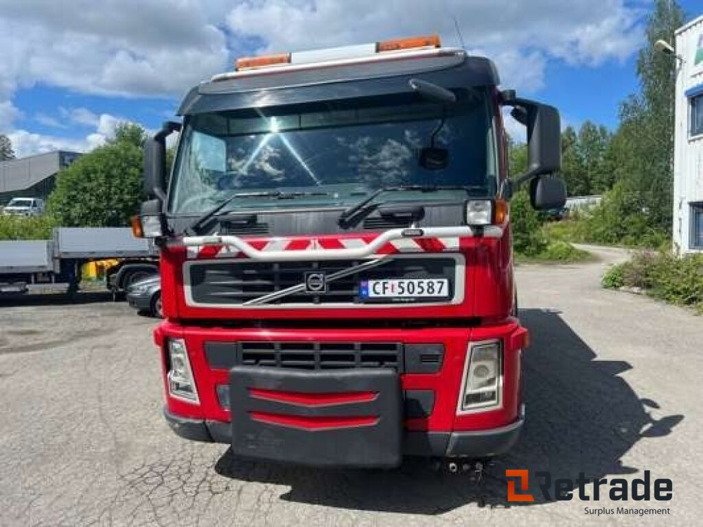 Volvo FE 300 Feiebil / Kombibil med Tipp og Brøyteoppsett - Sopmaskin: bild 3 Volvo FE 300 Feiebil / Kombibil med Tipp og Brøyteoppsett - Sopmaskin: bild 3