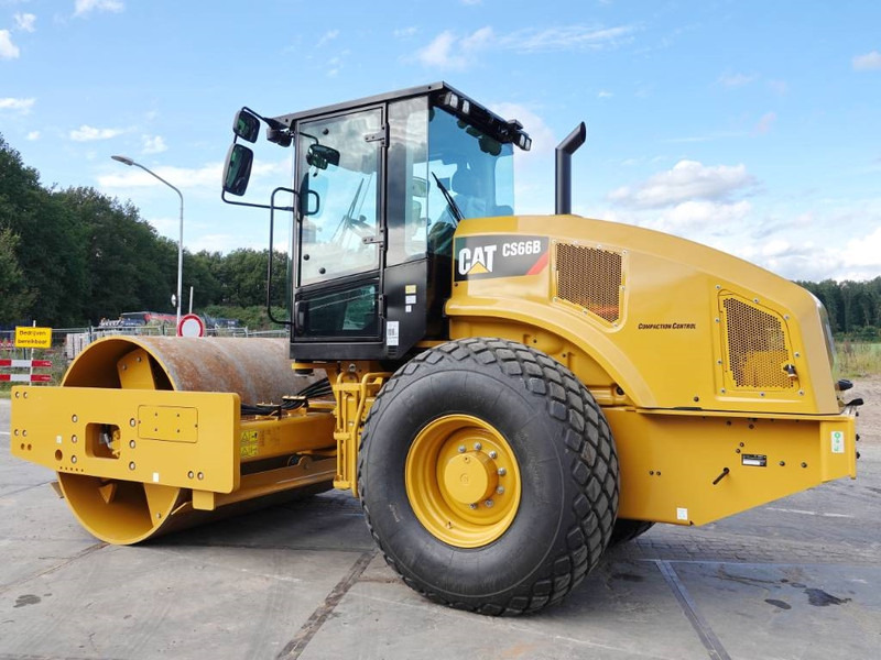 Cat CS66B - CE Certified / Low Hours - Vält: bild 3 Cat CS66B - CE Certified / Low Hours - Vält: bild 3