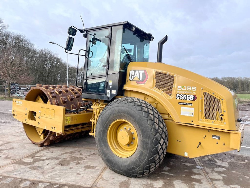 Cat CS66B - Excellent Condition / Low Hours / CE - Vält: bild 3 Cat CS66B - Excellent Condition / Low Hours / CE - Vält: bild 3