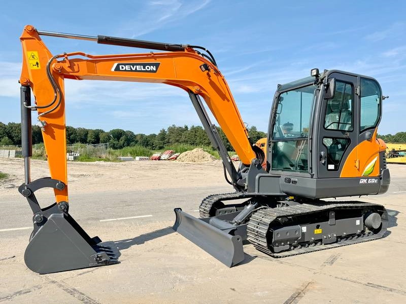 Doosan DX60 E-10N NEW! - Minigrävmaskin: bild 2 Doosan DX60 E-10N NEW! - Minigrävmaskin: bild 2