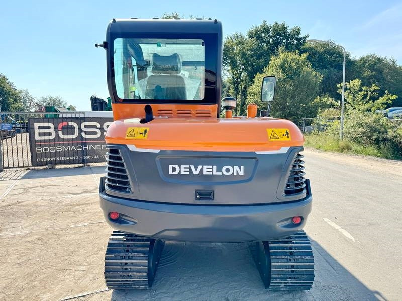 Doosan DX60E-10N NEW! - Minigrävmaskin: bild 4 Doosan DX60E-10N NEW! - Minigrävmaskin: bild 4