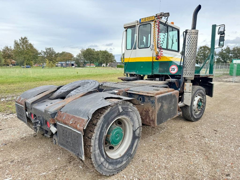 Kalmar PT122 - Top Condition / Cummins Engine - Terminaltraktor: bild 5 Kalmar PT122 - Top Condition / Cummins Engine - Terminaltraktor: bild 5