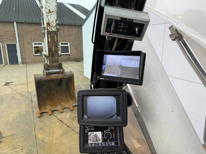 Bandgrävare Liebherr R946LC - Hammer Lines / Quick Coupler: bild 13 Bandgrävare Liebherr R946LC - Hammer Lines / Quick Coupler: bild 13