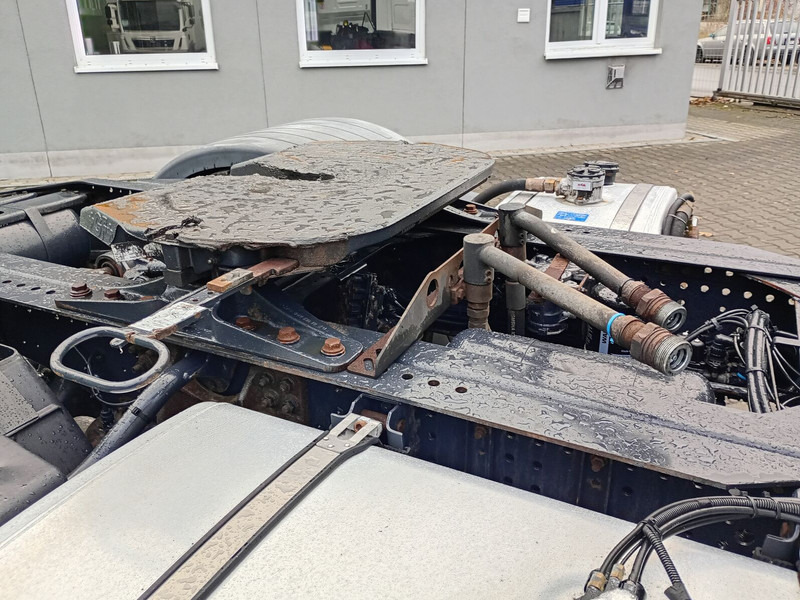 Dragbil Iveco Stralis 420: bild 12