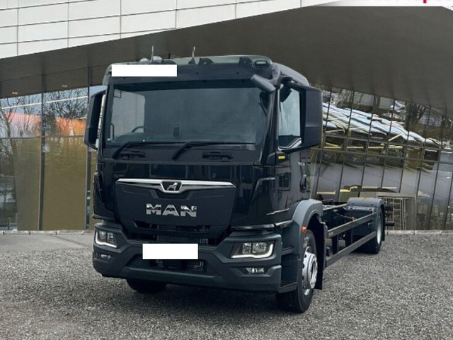 MAN TGM 18.320 TGM 18.320 4x2 BL CH Fahrgestell Euro 6 Rechtslenker - Chassi lastbil: bild 1 MAN TGM 18.320 TGM 18.320 4x2 BL CH Fahrgestell Euro 6 Rechtslenker - Chassi lastbil: bild 1