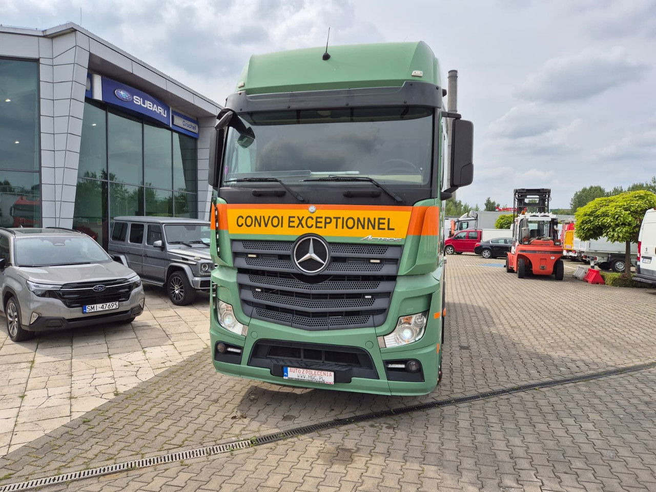 Mercedes-Benz Actros 4163 8X4 / 1 Owner / LOW KM / Super Condition - Dragbil: bild 3 Mercedes-Benz Actros 4163 8X4 / 1 Owner / LOW KM / Super Condition - Dragbil: bild 3