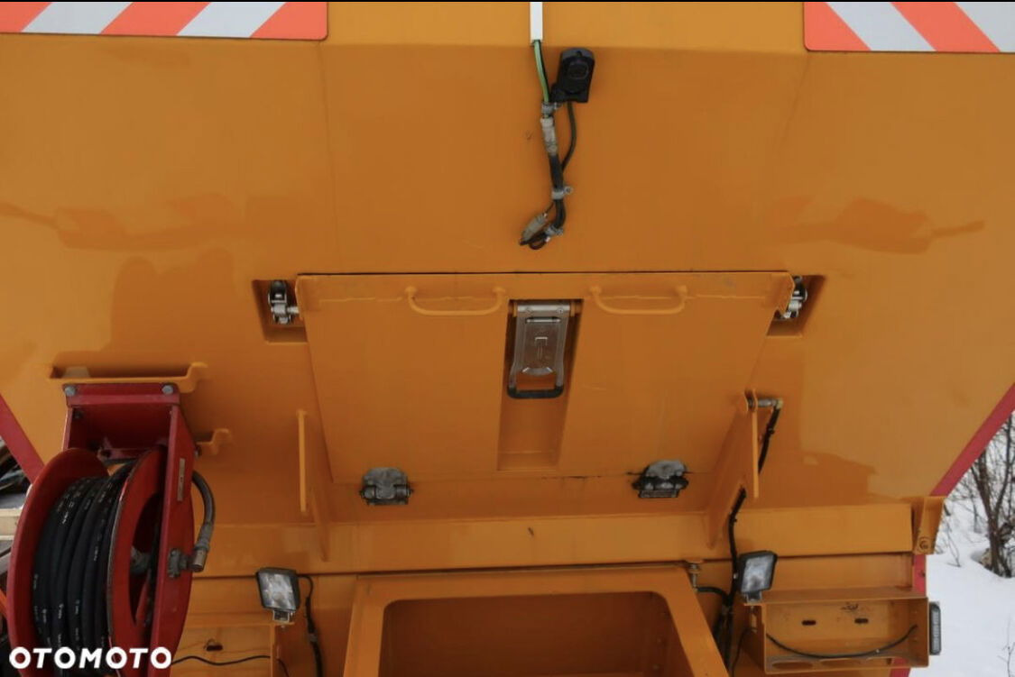 Kadussis CRV2000 Like NTM, Steco - Like NEW Kadussis CRV2000 Like NTM, Steco - Like NEW - Växelflak - sopbil: bild 5 Kadussis CRV2000 Like NTM, Steco - Like NEW Kadussis CRV2000 Like NTM, Steco - Like NEW - Växelflak - sopbil: bild 5