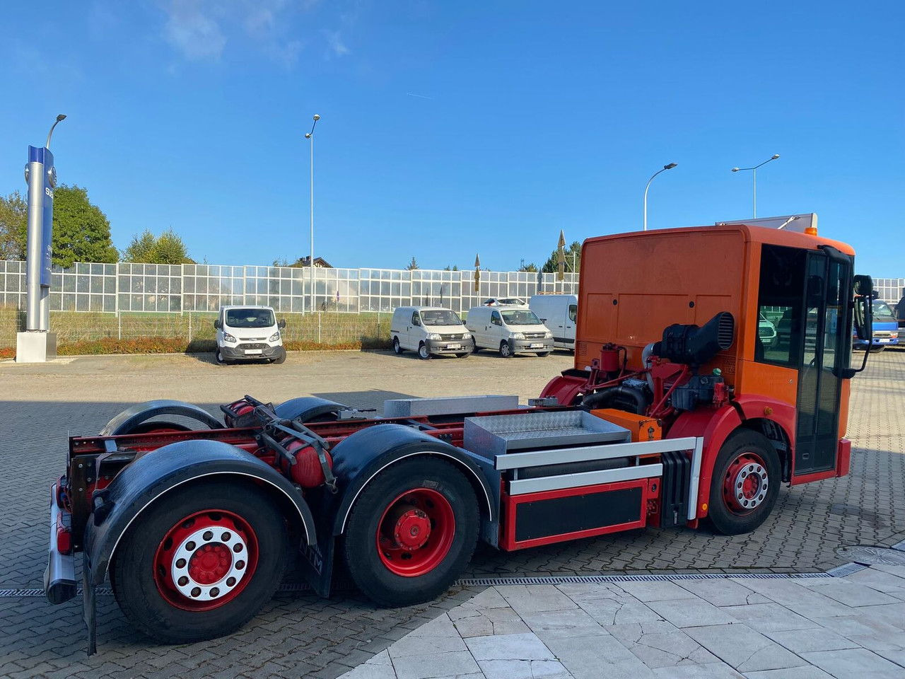 Mercedes-Benz Econic 2628 Eqonic 2628 - 1 Owner / LOW KM / Works Great - Chassi lastbil: bild 2 Mercedes-Benz Econic 2628 Eqonic 2628 - 1 Owner / LOW KM / Works Great - Chassi lastbil: bild 2