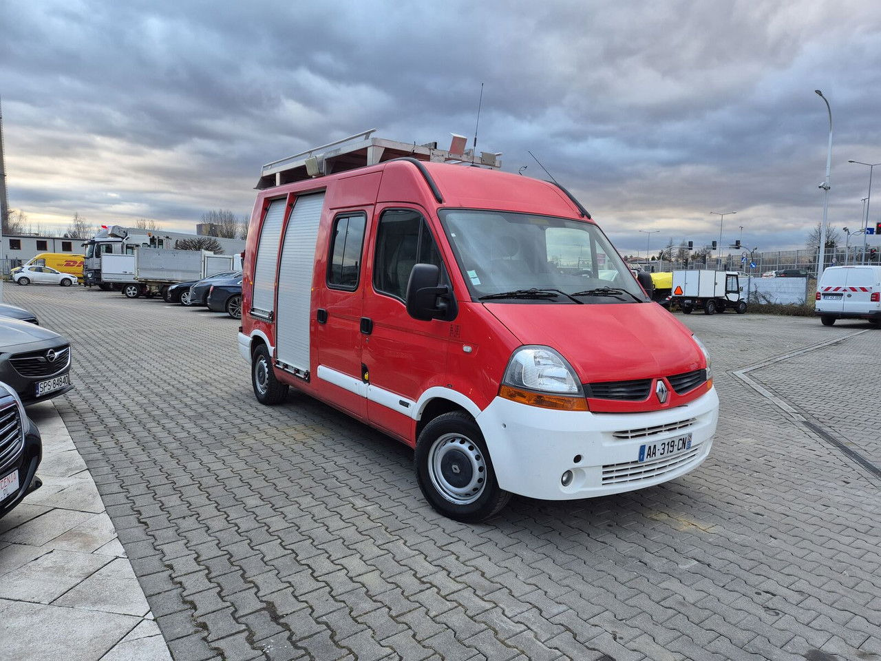 Renault Master 2.5 DCi / Only 25TKM / Like NEW / WE Have 3 THE Same Renault Master 2.5 DCi / Only 25TKM / Like NEW / WE Have 3 THE Same - Släck/ Räddningsvagn: bild 5 Renault Master 2.5 DCi / Only 25TKM / Like NEW / WE Have 3 THE Same Renault Master 2.5 DCi / Only 25TKM / Like NEW / WE Have 3 THE Same - Släck/ Räddningsvagn: bild 5