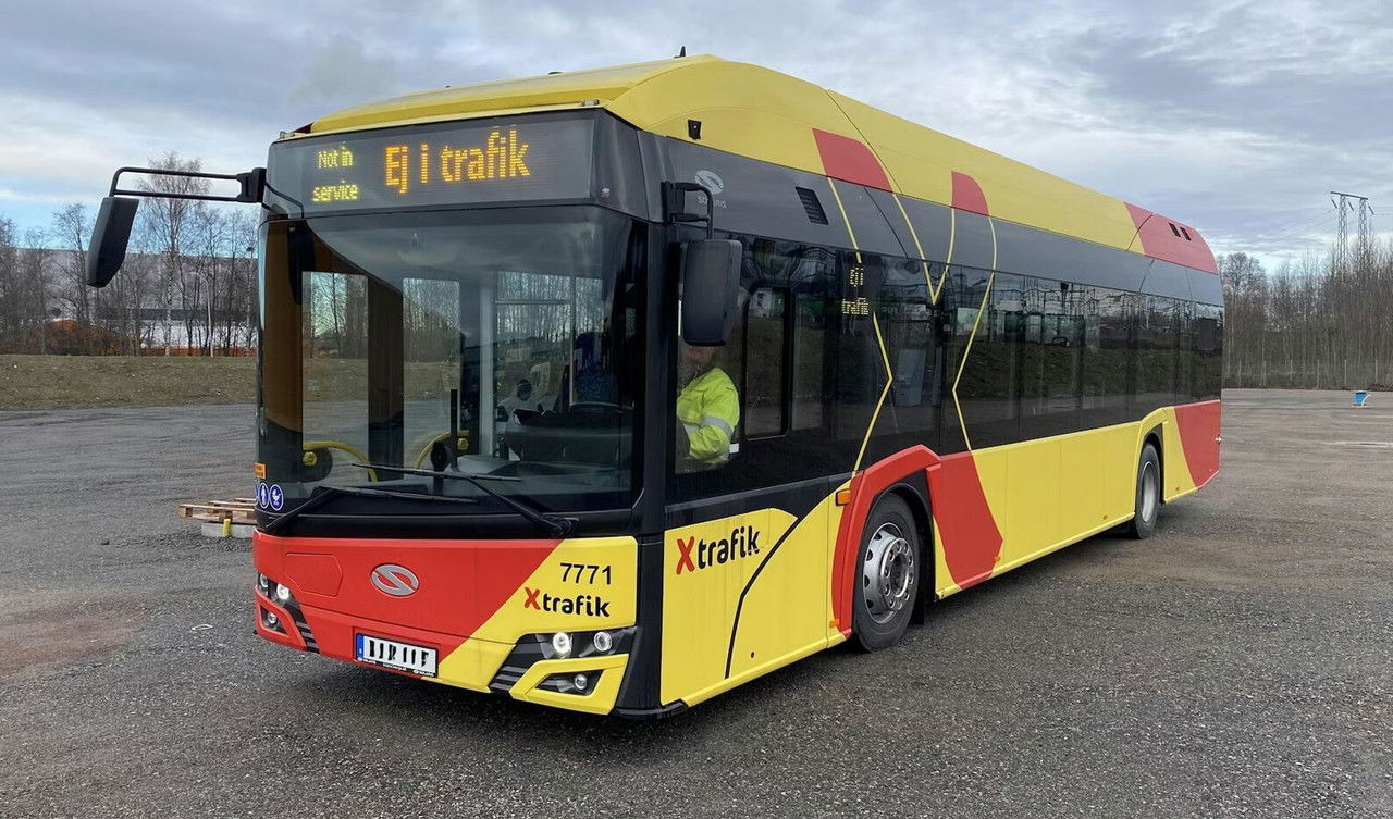 Solaris Urbino 12 / Hydrogen / Like NEW - Stadsbuss: bild 3 Solaris Urbino 12 / Hydrogen / Like NEW - Stadsbuss: bild 3
