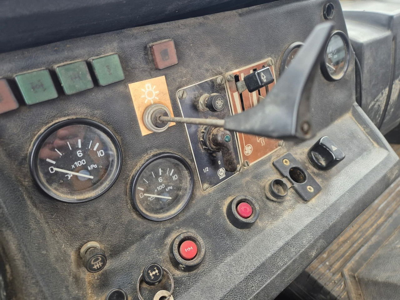 Mobilkran TATRA Tatra T 815 6X6 / 20Tons / Chepper: bild 19 Mobilkran TATRA Tatra T 815 6X6 / 20Tons / Chepper: bild 19