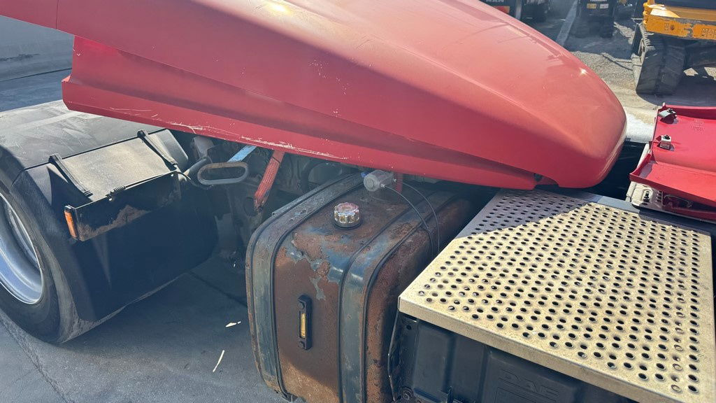 DAF XF 105.460 4x2 tractor unit - tipp. hydr. - Dragbil: bild 4 DAF XF 105.460 4x2 tractor unit - tipp. hydr. - Dragbil: bild 4