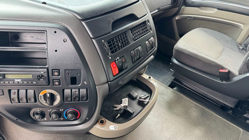 Dragbil DAF XF 460 FT 4x2 tractor unit - retarder: bild 21