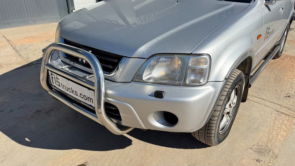 Honda CRV 2.0 - Petrol - AIR Condition - 5 Doors - SUV: bild 2 Honda CRV 2.0 - Petrol - AIR Condition - 5 Doors - SUV: bild 2