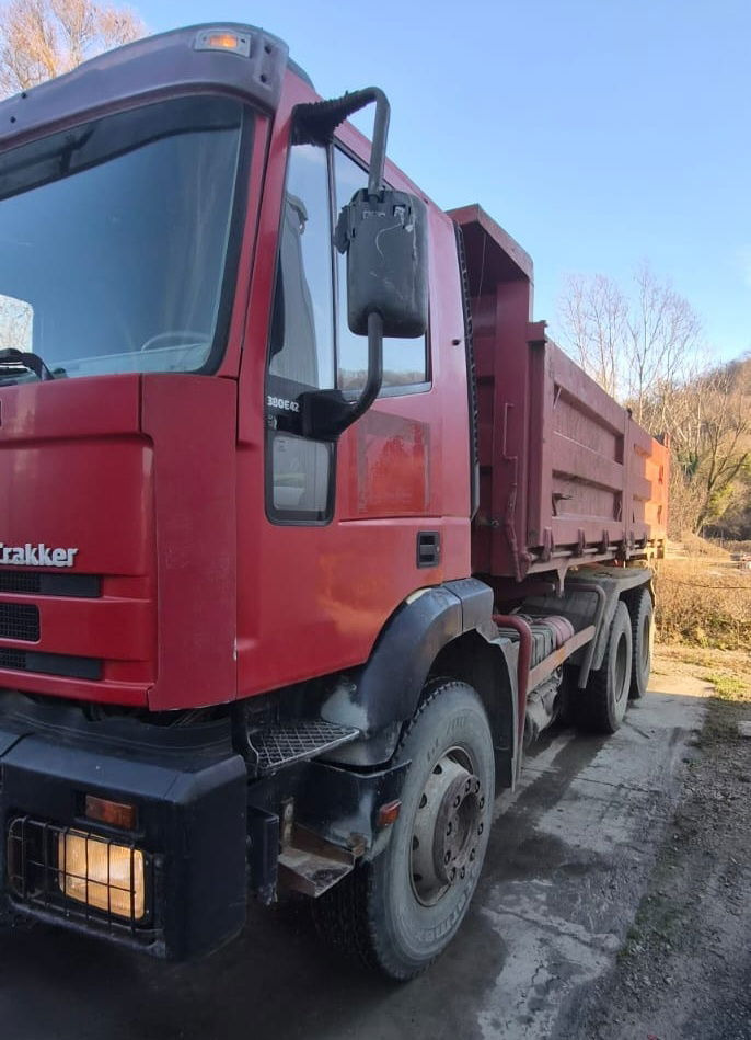 Iveco Eurotrakker MP 380 42H 6x4 - tipper - Tippbil lastbil: bild 3 Iveco Eurotrakker MP 380 42H 6x4 - tipper - Tippbil lastbil: bild 3