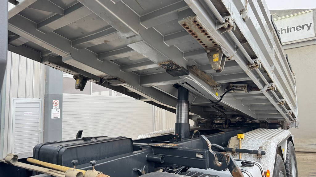 Tippbil lastbil Iveco Trakker 460 8x4 meiller tipper - euro 6: bild 7 Tippbil lastbil Iveco Trakker 460 8x4 meiller tipper - euro 6: bild 7