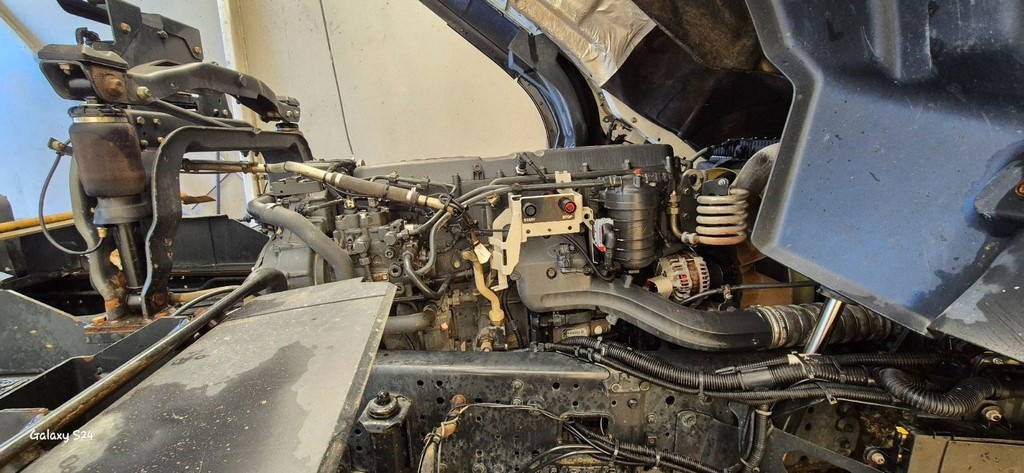 Tippbil lastbil Iveco Trakker 460 8x4 meiller tipper - euro 6: bild 19 Tippbil lastbil Iveco Trakker 460 8x4 meiller tipper - euro 6: bild 19